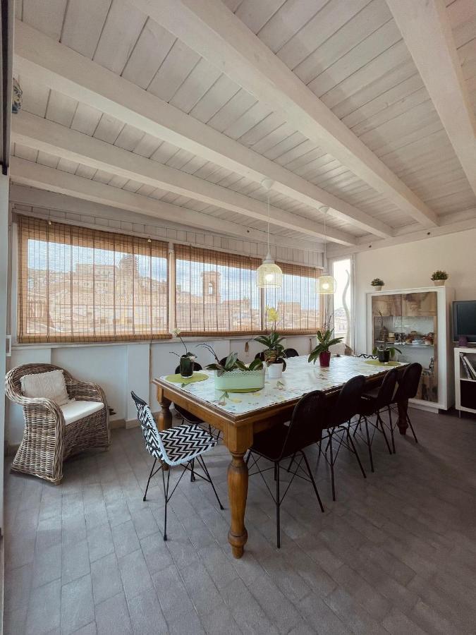 Ferienwohnung Attico Da Rosa Con Vista Spettacolare A 360 Gradi Caltagirone Exterior foto
