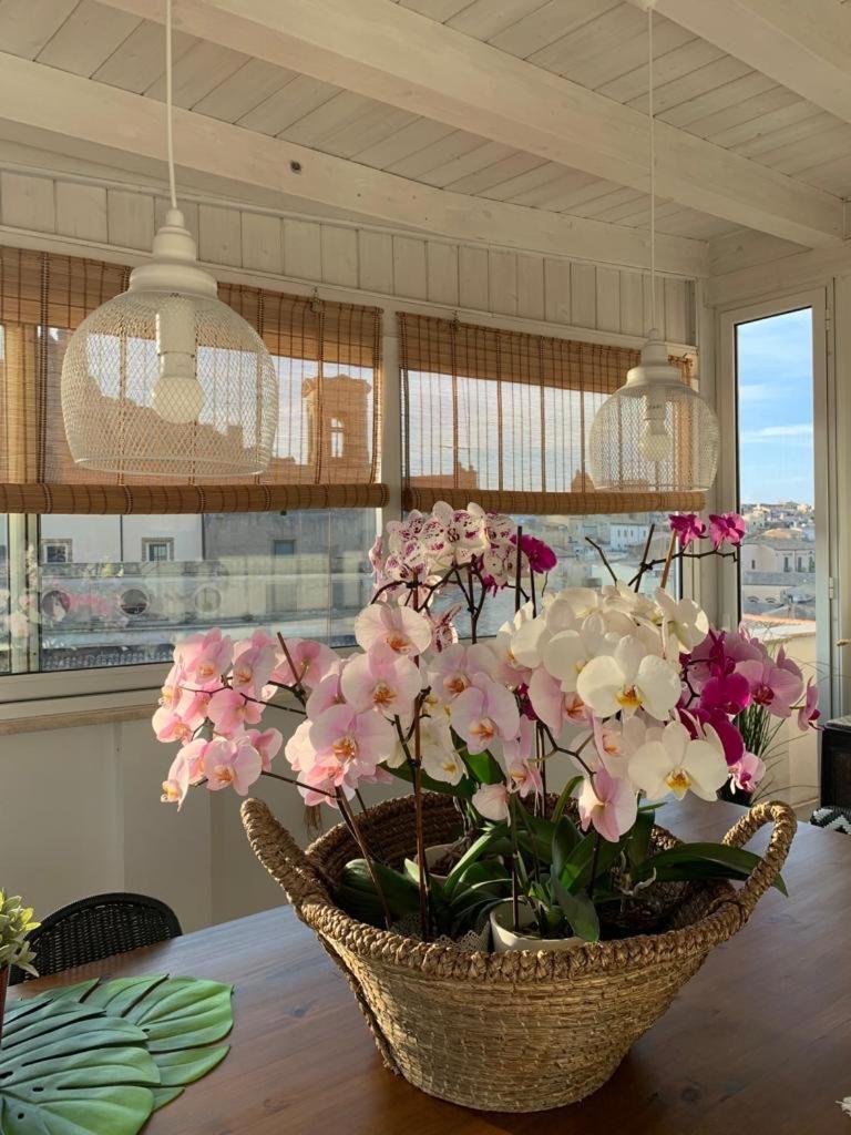 Ferienwohnung Attico Da Rosa Con Vista Spettacolare A 360 Gradi Caltagirone Exterior foto